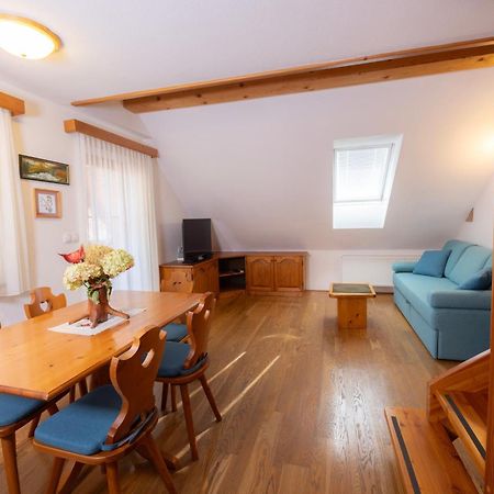 Apartma In Bungalov Jezerci Gozd Martuljek Kültér fotó