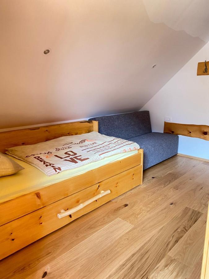 Apartma In Bungalov Jezerci Gozd Martuljek Kültér fotó