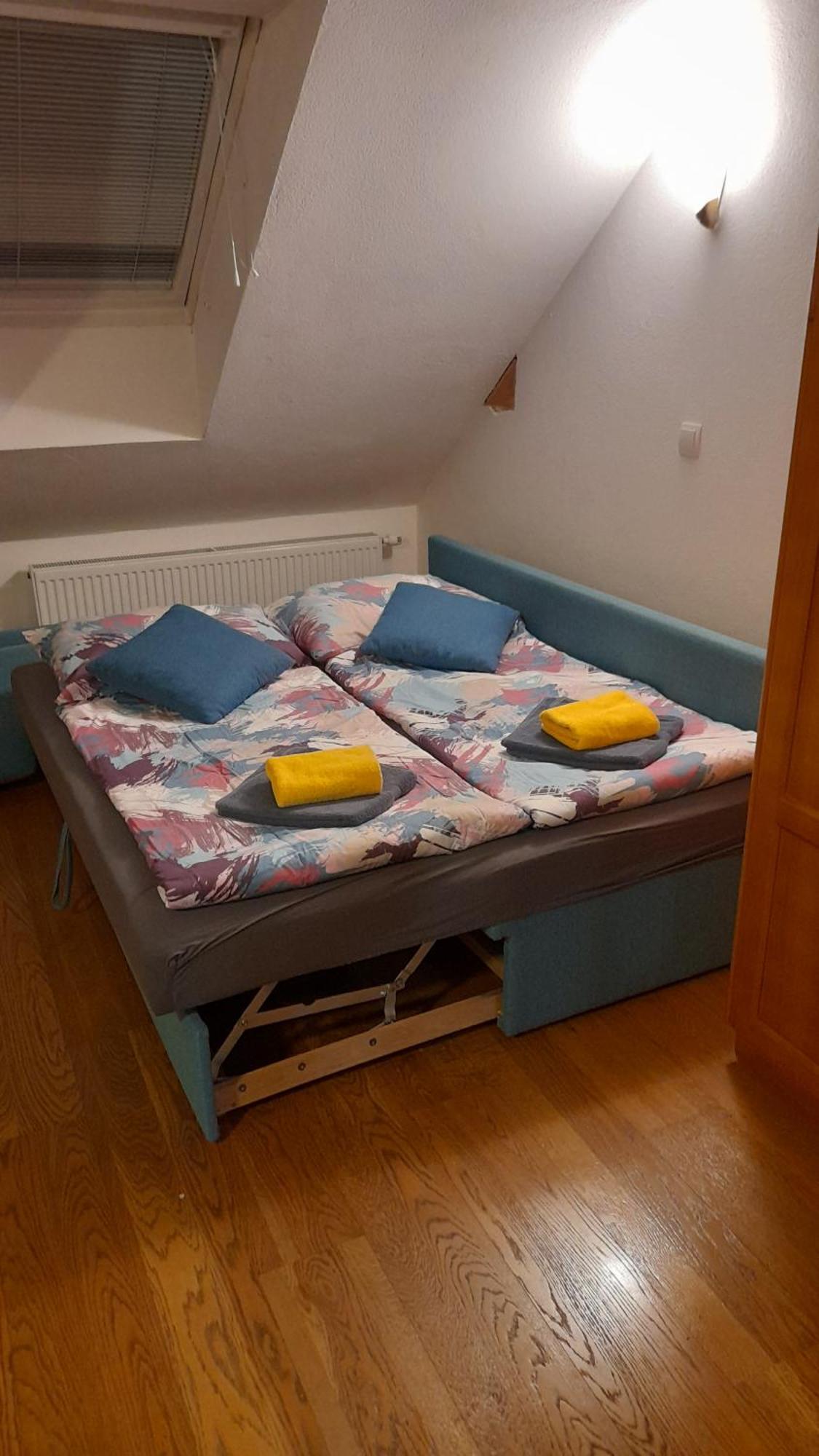 Apartma In Bungalov Jezerci Gozd Martuljek Kültér fotó